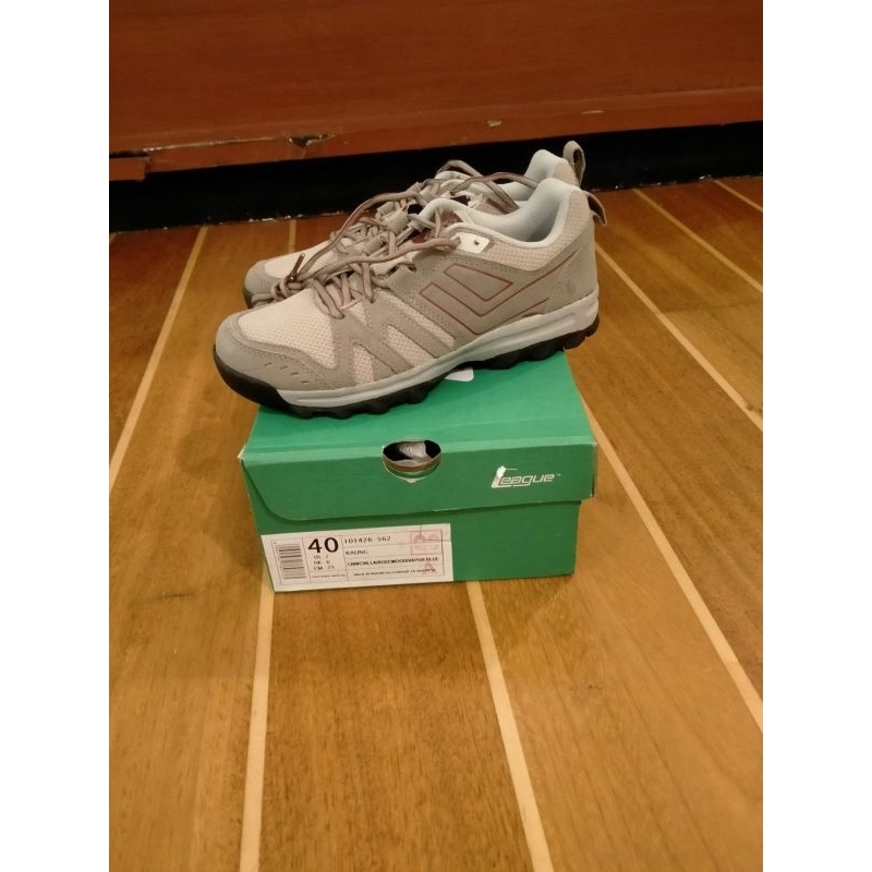 LEAGUE - Sepatu Outdoor "RAUNG" Pria Size 40