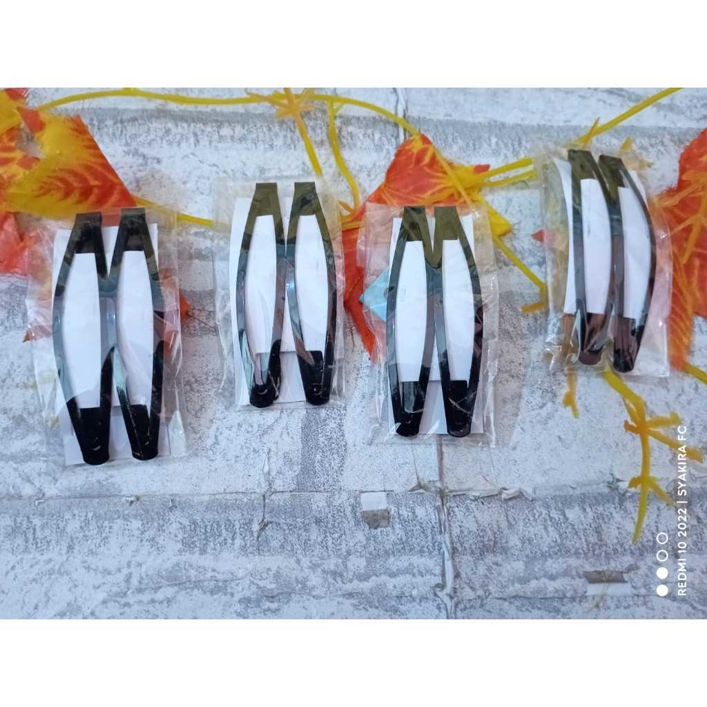 Jepit Rambut Poni Hitam