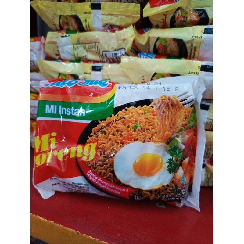 

Mi instan indomie goreng