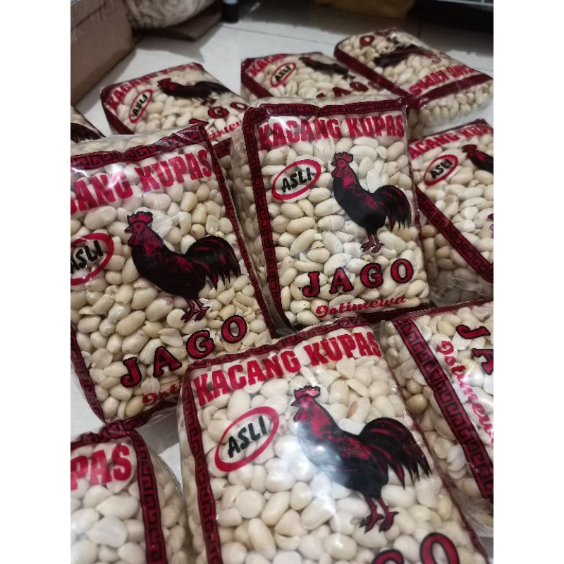 

Kacang kupas merk jago isi 1kg / kacang kupas jago