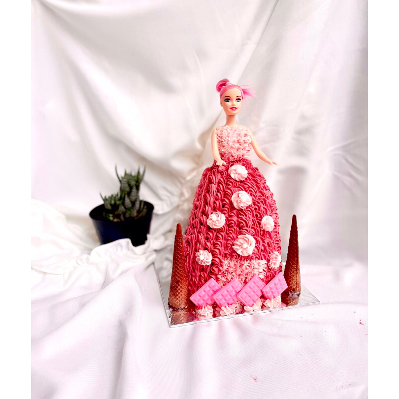 

Barbie Doll cake