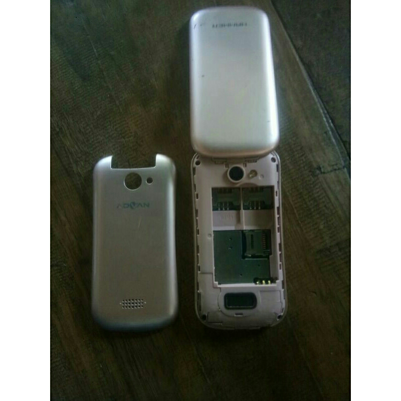 hp_lipat_advan_hammer_lupa_typex_mines_lcd_pecah_tanpa_batrey