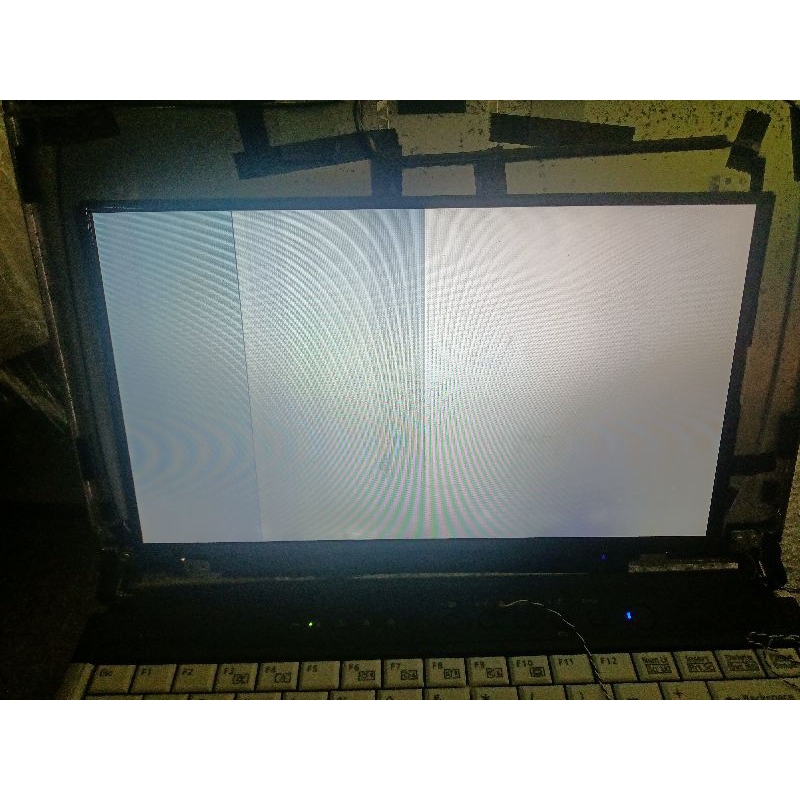 Lcd laptop 11,6 inchi dan 10 inchi minusan
