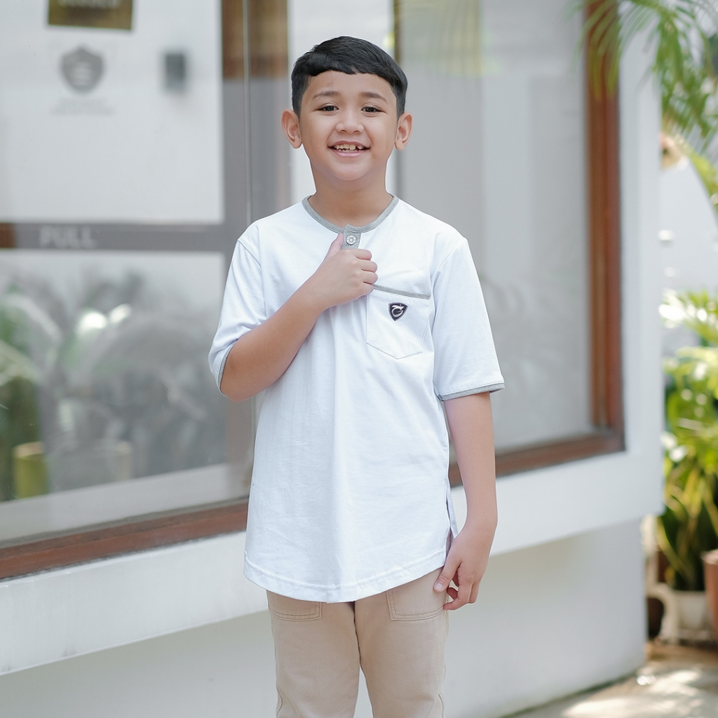 KHORUMMAH Kurta Badar Kids - Kaos Kurta Anak Laki  Laki Kerah Shanghai  / Kaos Kurta Anak Premium