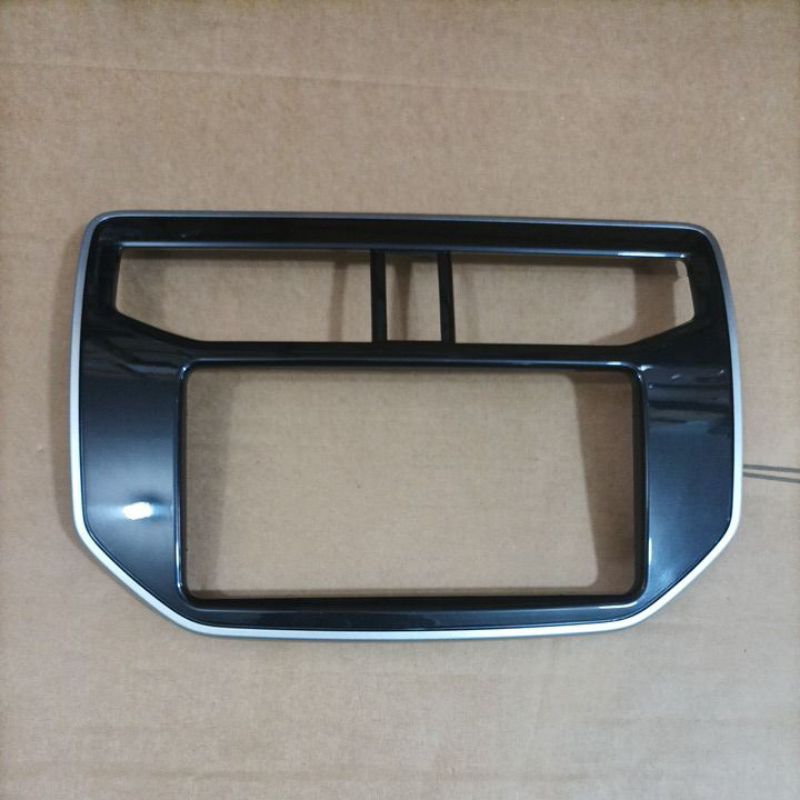 Frame panel head unit Rush Terios tahun 2018 Up original