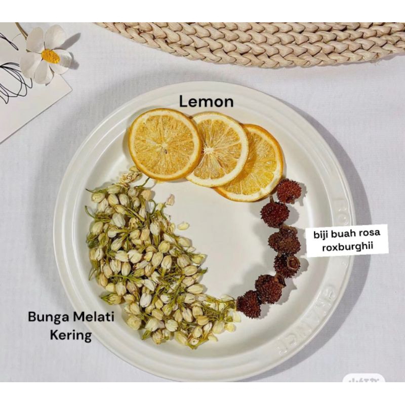 

tea bunga - bunga melati kering + buah rosa roxburghii + lemon.satu box isi 10 pcs