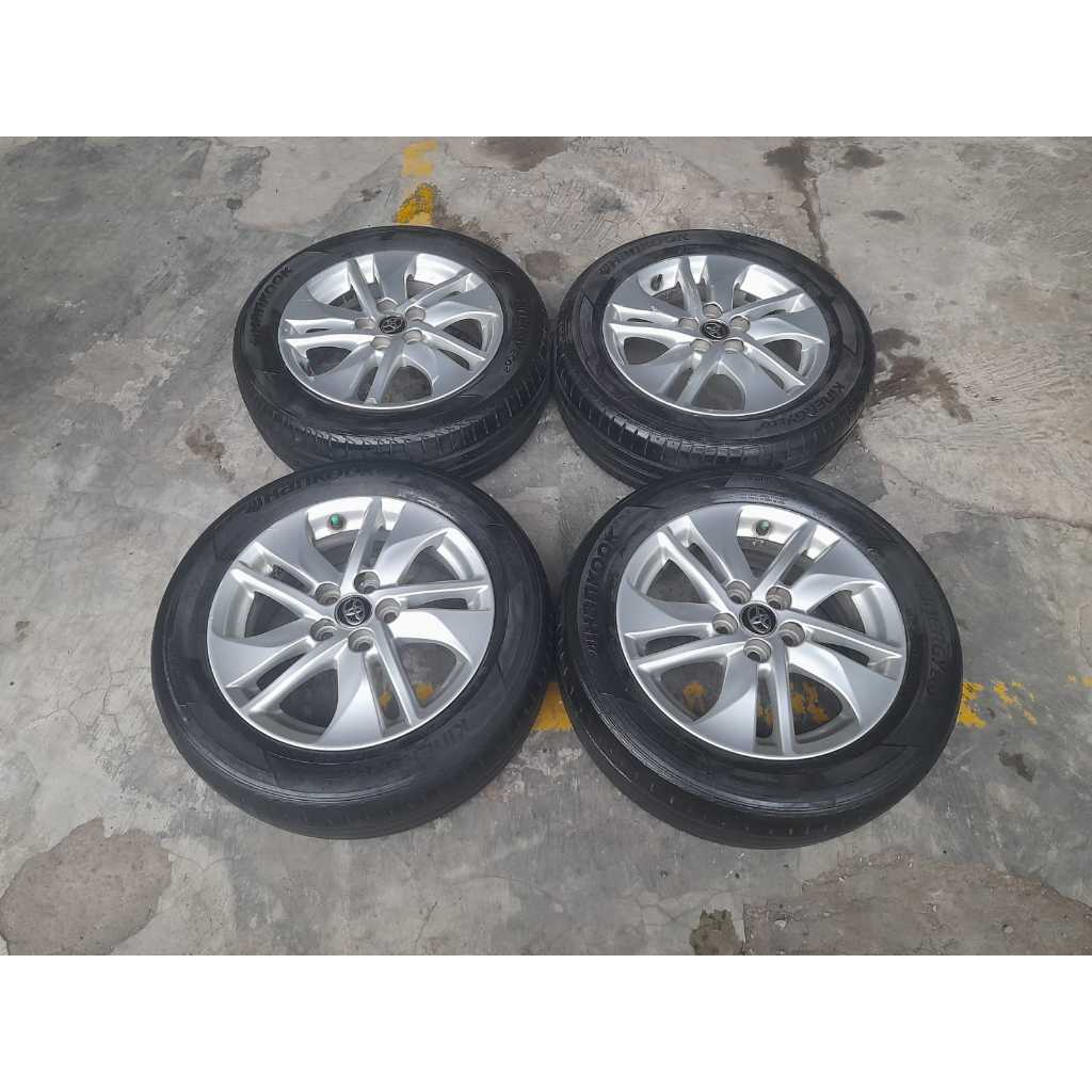 VELG MOBIL SIENTA R15x5,5 ET39 PCD 5x100 BAN HANKOOK 185/60R15 ALTIS ABSOLUTE WISH