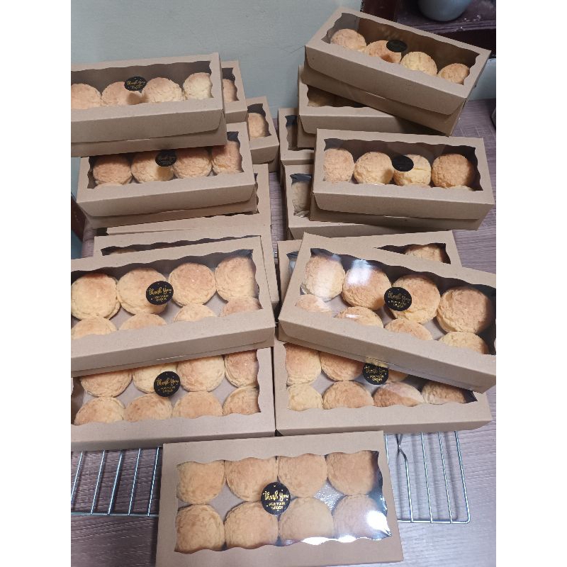 

Sus Jepang / Choux au craquelin