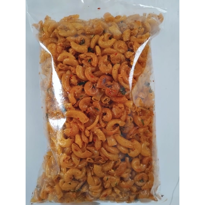 

makaroni bantet pedas gurih daun jeruk 500 gram