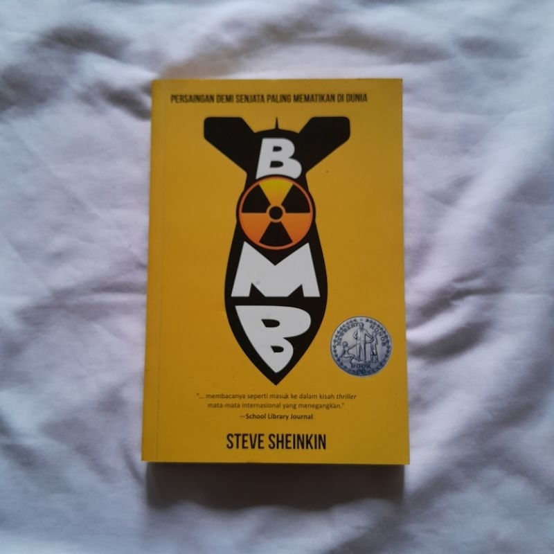 Buku Bomb