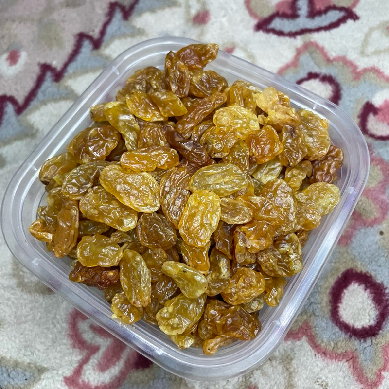 

Kismis raisin 500 gram kismis asam manis 1kg oleh oleh haji dan umroh