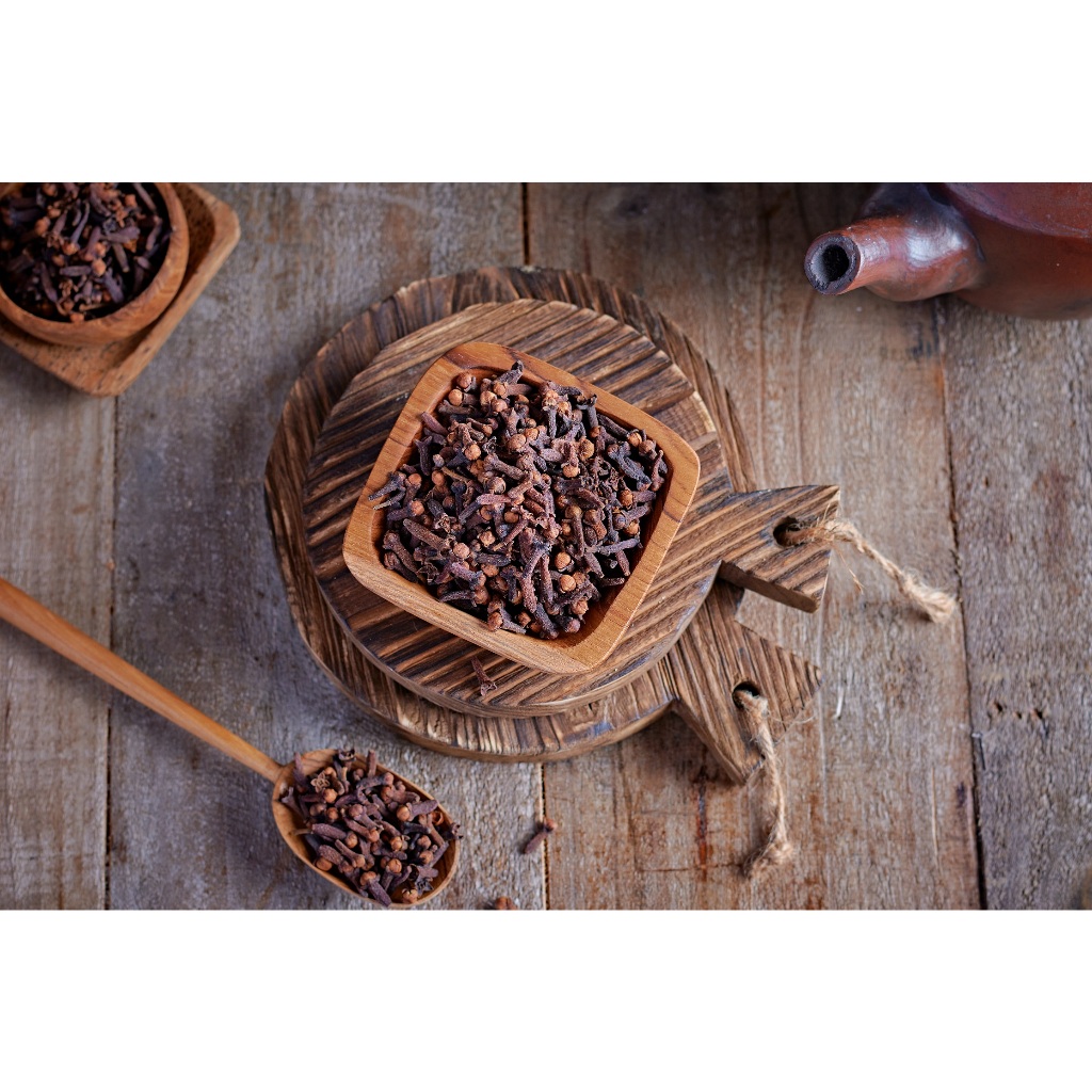 

CENGKEH UTUH (CLOVES WHOLE) 1000 gram
