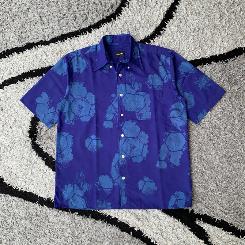 Kemeja Sophnet Japan