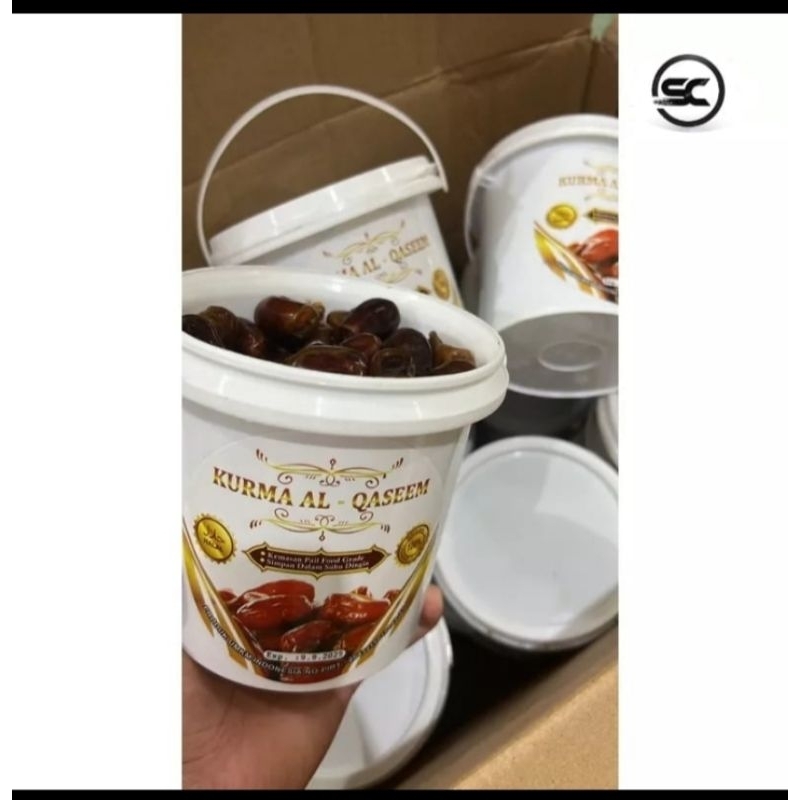 

Kurma Ember Al-Qaseem Premium 500gram
