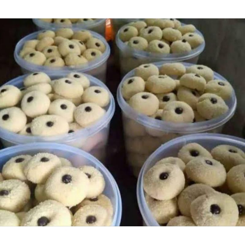 

Kue kering monde susu kemasan toples 500gram