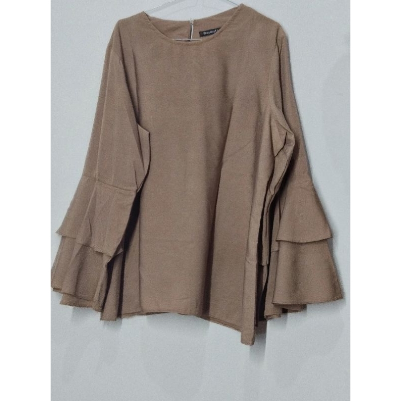 Preloved Blouse ( By. Bayleaf. id )