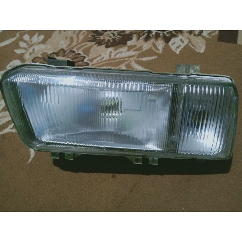 Headlamp accord executive 82-83