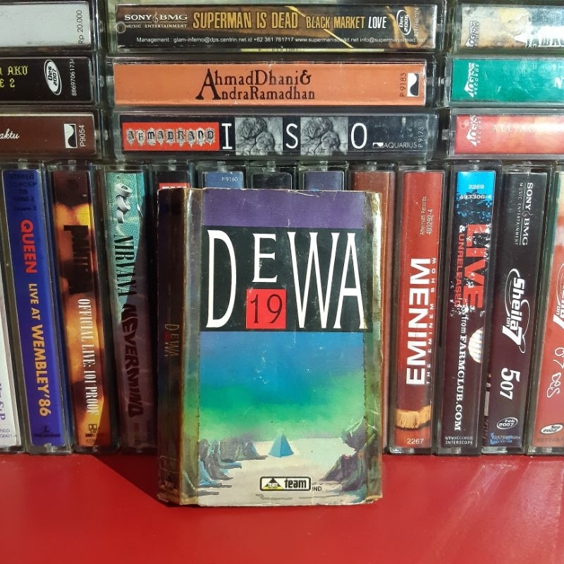 Cover Kaset Pita Dewa Dewa19 Dewa 19 Album Pertama Kangen Team Records