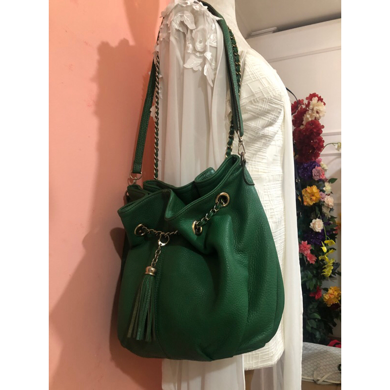 Tas hijau botol serut