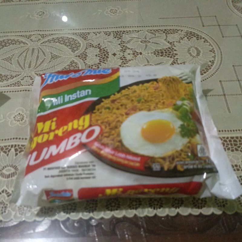 

indomie goreng jumbo