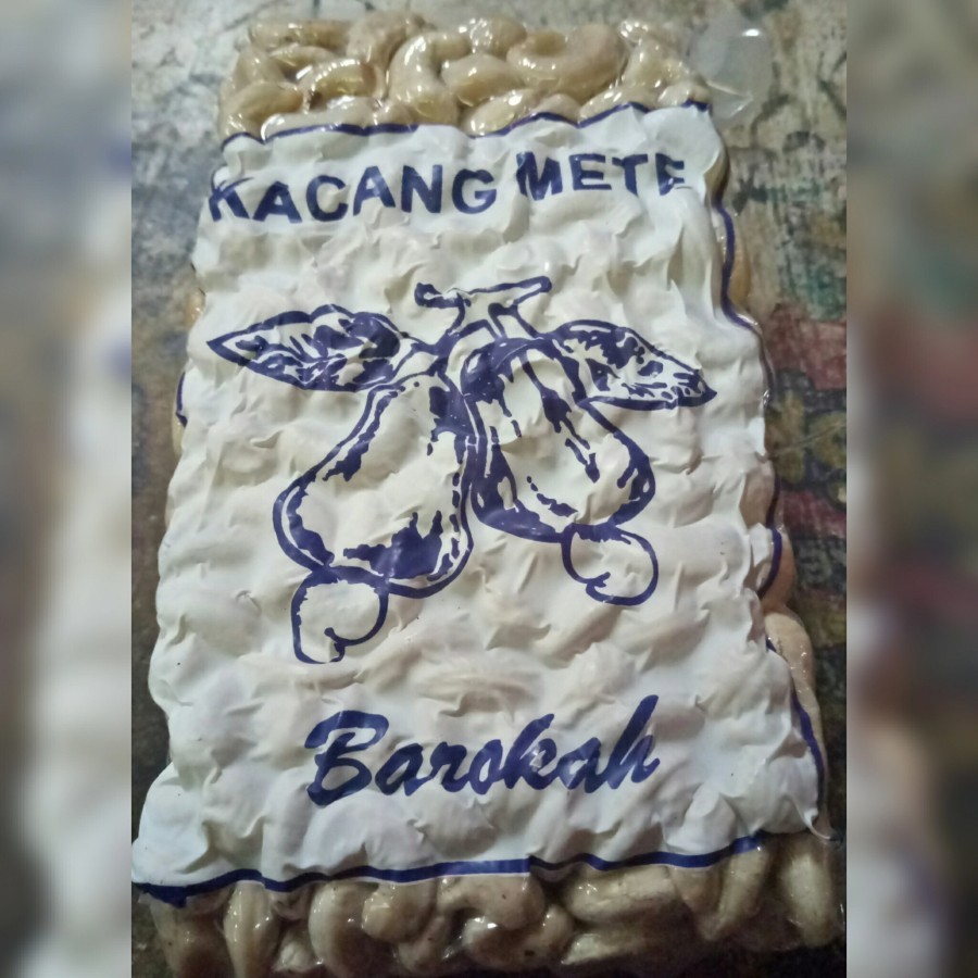 

KACANG METE MENTAH VAKUM ASLI WONOGIRI 1KG