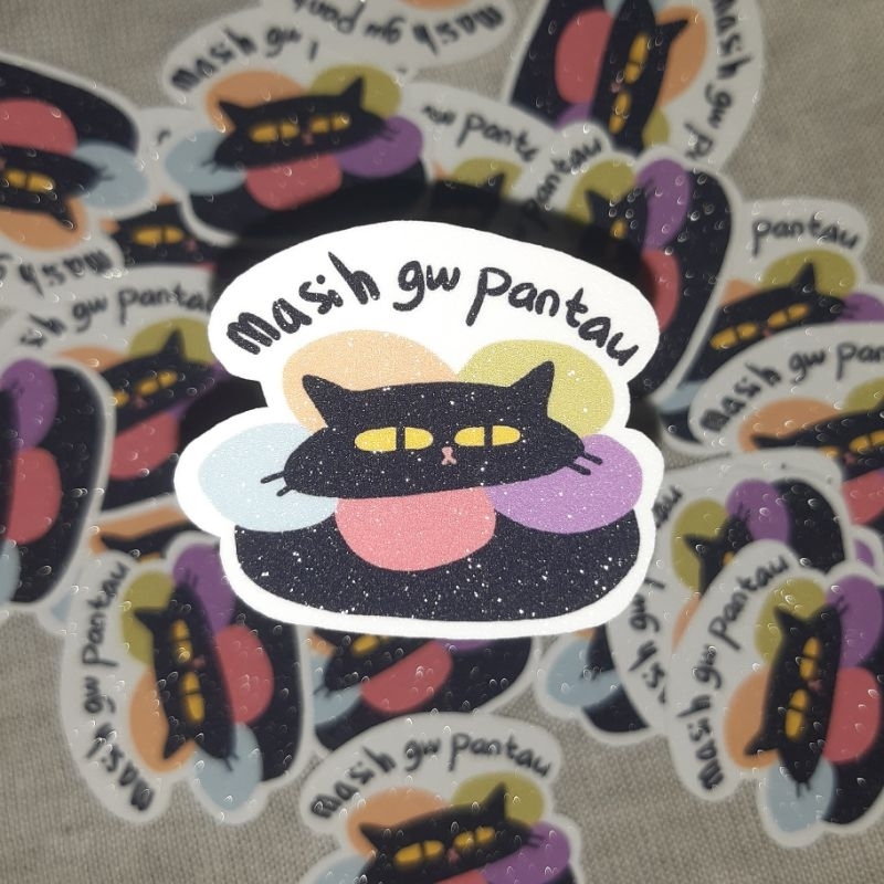 

inimah stiker kucing 2.0 | stiker diecut kucing hitam dengan laminasi glitter | silly black cat diecut sticker with glitter