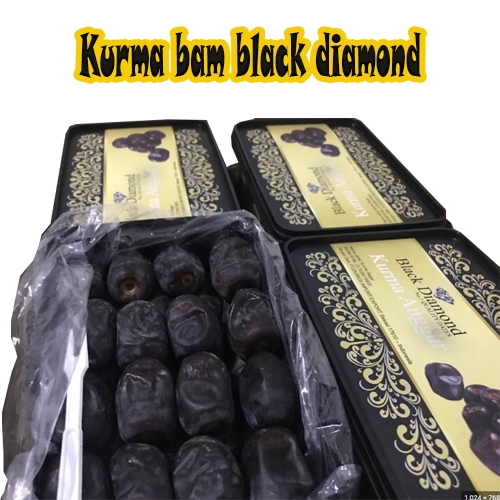 

Kurma bam black diamond berat 500gr