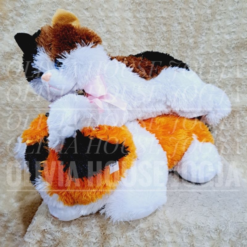 Boneka Kucing Esmeralda L Boneka Kucing Tiduran L Boneka Lying Cat Esmeralda L