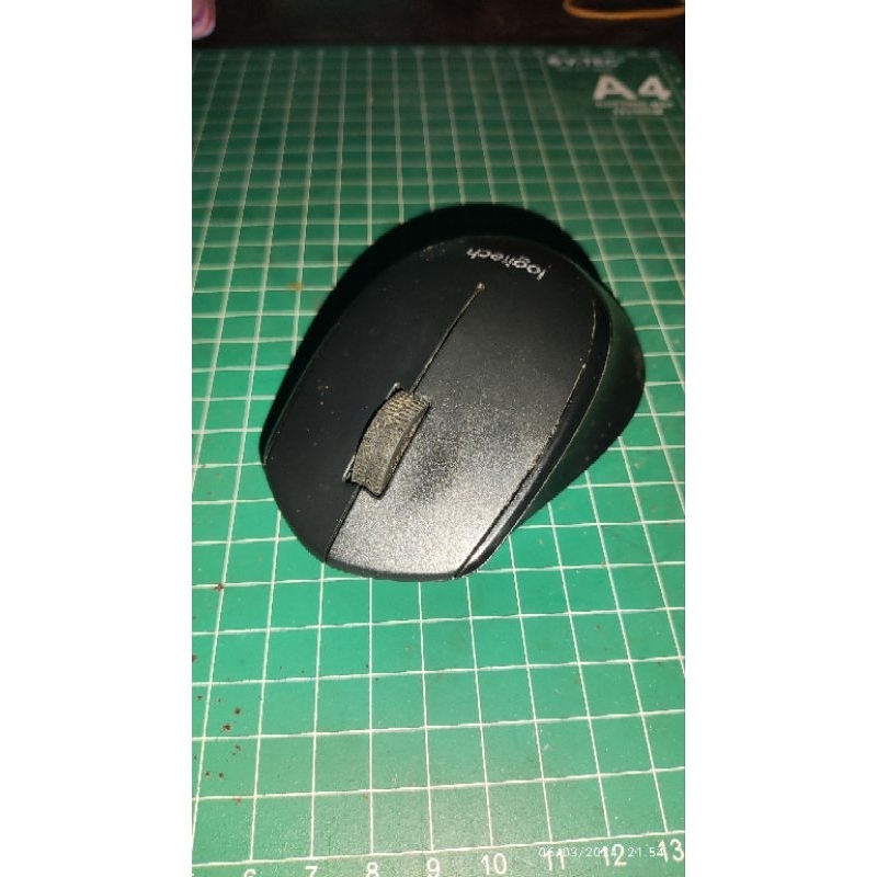 Logitech M330