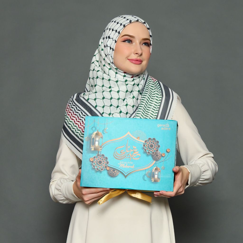 

Adara Hampers Idul Fitri Jilbab Palestina | Casual Package