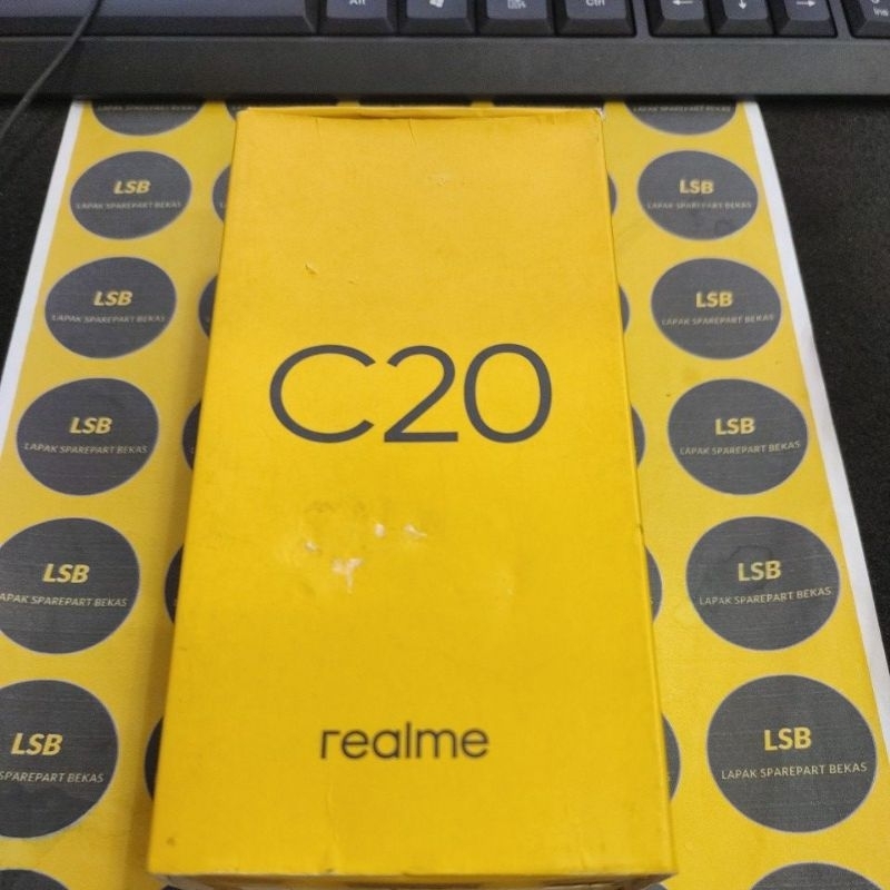 DUS BOX HANDPHONE REALME C20 ORIGINAL BEKAS