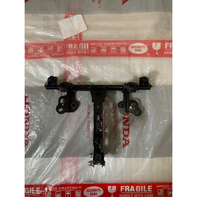 Pangkon/Dudukan/Tanduk Rusa CBR 150R 2016 2017 2018 Original