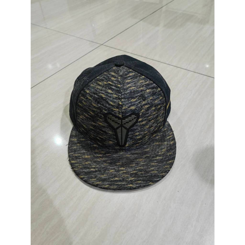 Topi Snapback Kobe Bryant Black Mamba Mentality 11 Nike True