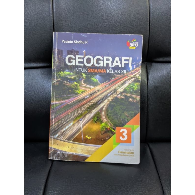 Buku Geografi Kelas XII | ERLANGGA - Preloved