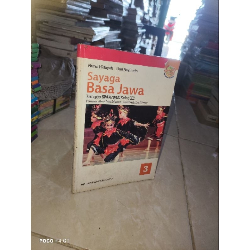 buku sayaga bahasa Jawa 3 kanggo SMA Ma kelas 12