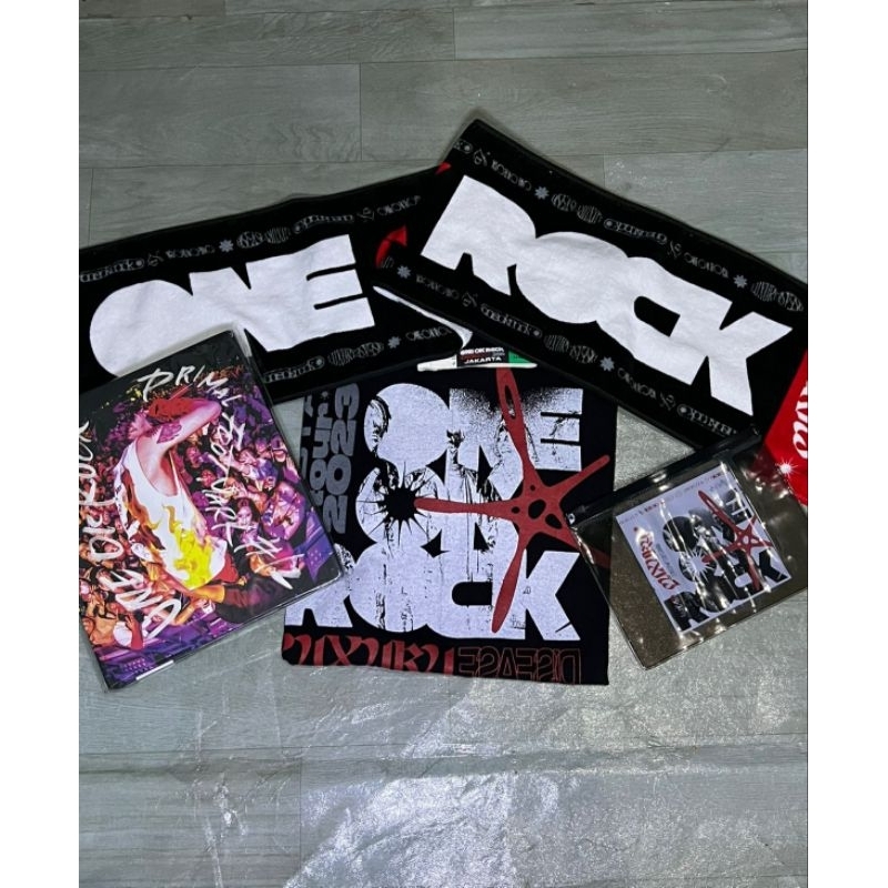 Towel ONE OK ROCK Luxury Disease Official Merch Japan Tour 2023