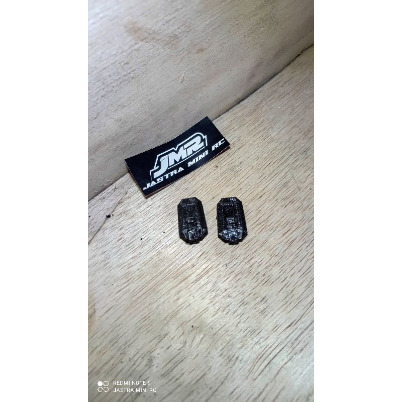 spion miniatur truk giga skala 12