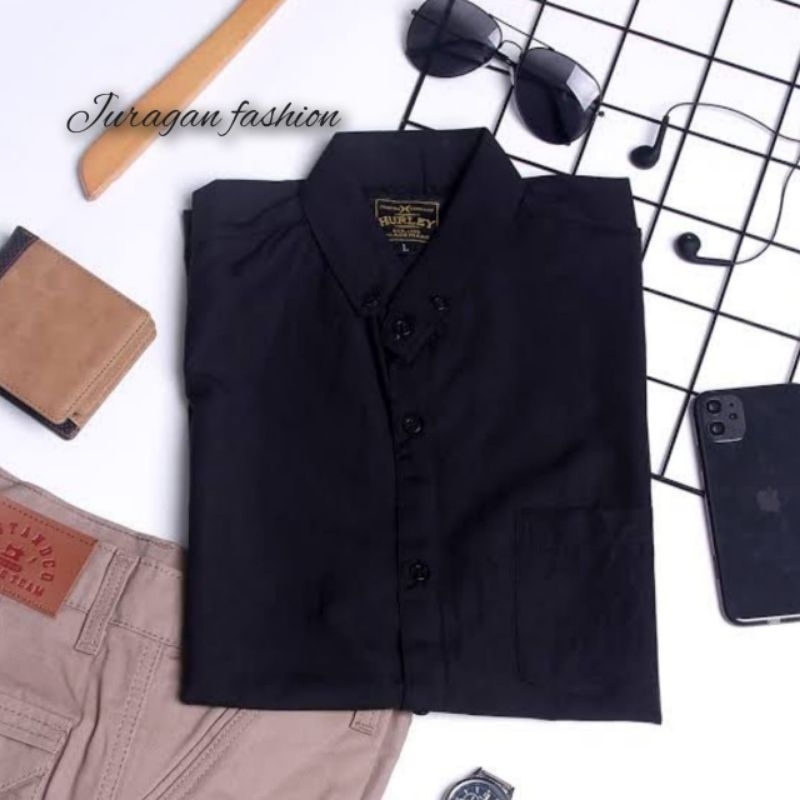Kemeja Pria Lengan Pendek Premium Distro Baju Cowok Kasual Slimfit Warna Hitam Atasan Pria Hem Polos