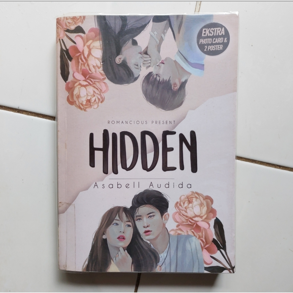 PRELOVED Novel HIDDEN - Asabell Audida