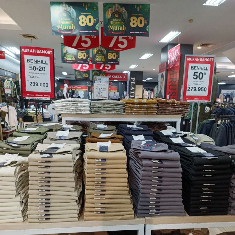 Celana Chinos Benhill