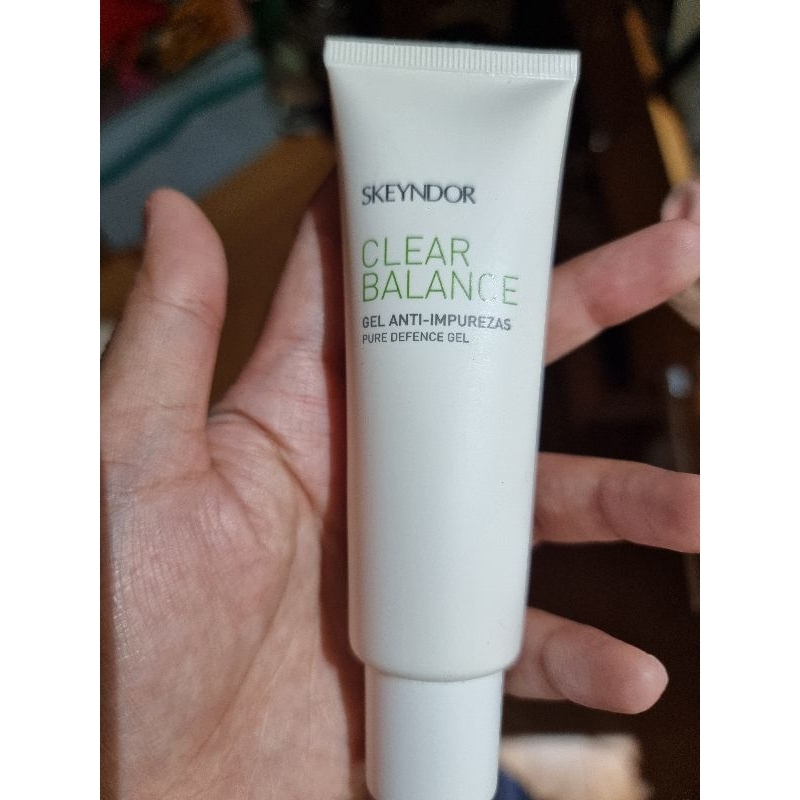 skyendor clear balance pure defence gel