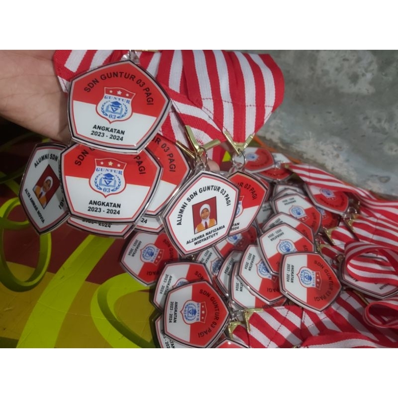 MEDALI 2 Sisi & Medali 1 sisi Akrilik Resin CUSTOM COSTUM MENDALI WISUDA HFLAH KELULUSAN KEJUARAAN