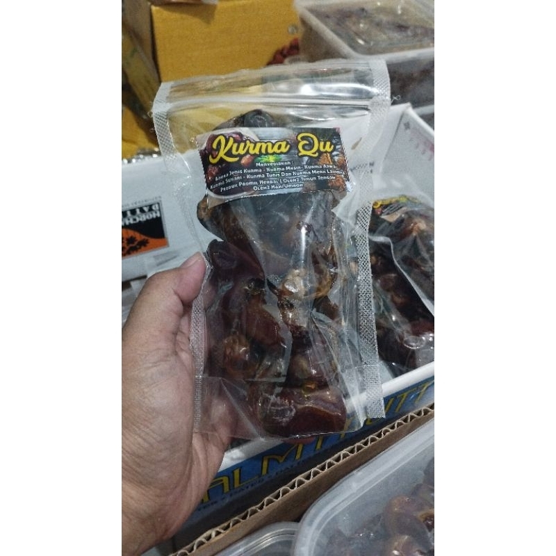 

Kurma Golden Valley 100gram