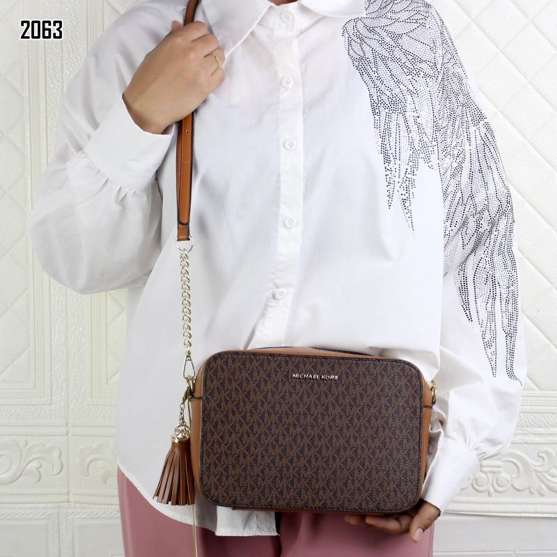 MK Signature Crossbody 2063 (FREE PAPERBAG)