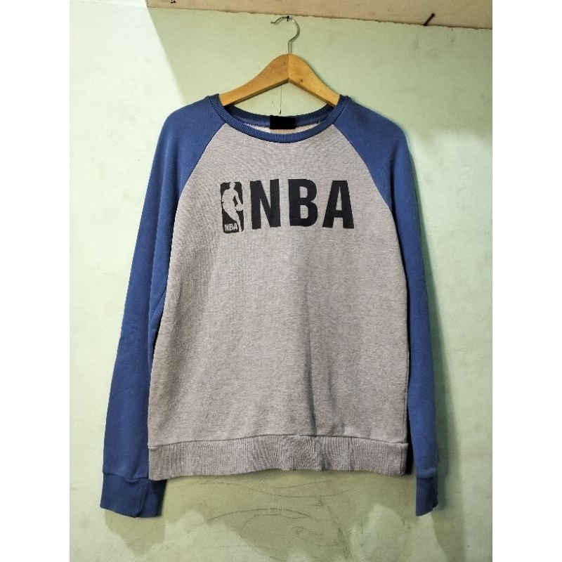 crewneck nba
