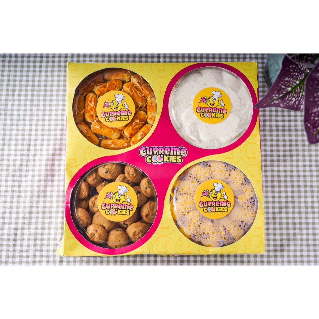 

.Cupreme kue classic paket isi 4 toples hampers lebaran hari raya ( ds bgr )