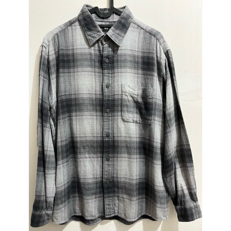 Preloved Flannel Uniqlo