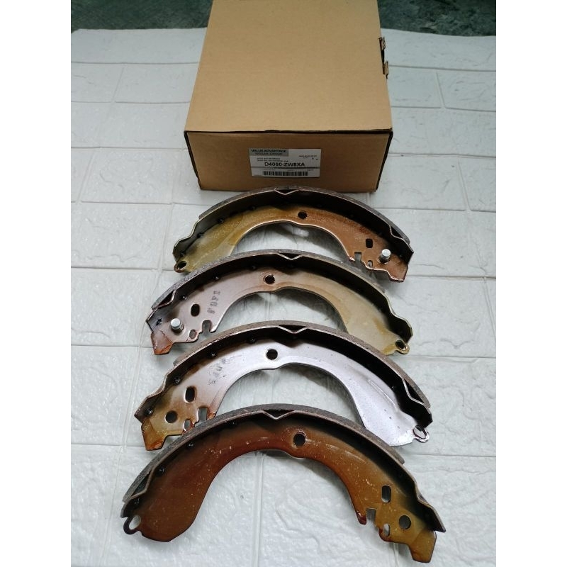Kampas Rem Belakang BRAKE SHOE DATSUN GO plus Panca go+ asli mobil super Datsun go Go+ plus