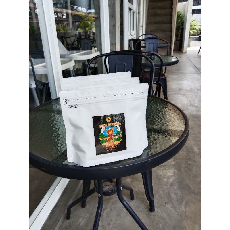 

Roastbean Arabika Honey CM (Halu Banana) Gununghalu 200 gr