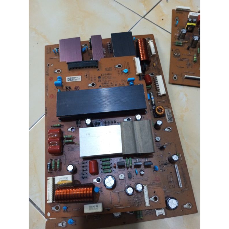 Z SUS Z main tv plasma LG 42PJ350